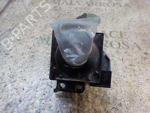 Used Gear lever Gear lever TOYOTA AURIS (_E18_) 1.8 (ZRE182_, ZRE182R) (140 hp) 7411027 7411027