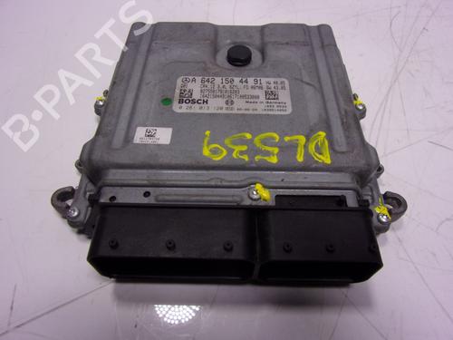 Used Engine control unit (ECU) MERCEDES-BENZ GL-CLASS (X164) GL 320 CDI 4-matic (164.822) (224 hp) 15835677