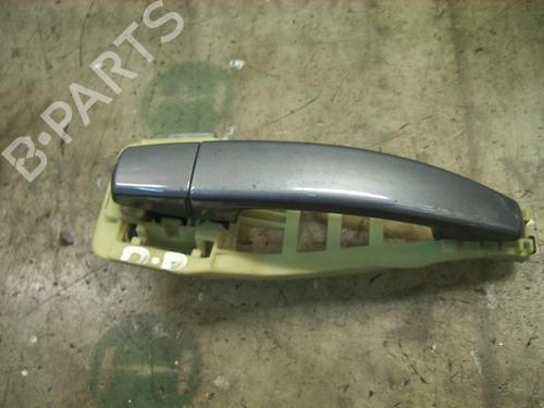 Używane Klamka zewnętrzna drzwi przednich prawych OPEL VECTRA C (Z02) 2.0 DTI 16V (F69) (101 hp) 3767460