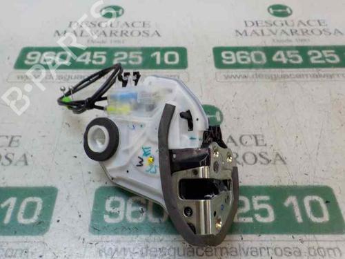 rear-left-lock-toyota-aygo-_b4_-10-kgb40-6906002390-2014-3992799 main image