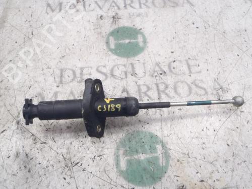 Used Clutch slave cylinder Clutch slave cylinder LANCIA YPSILON (843_) 1.3 JTD (843.AXD11, 843.AXD1A) (70 hp) 14272713 14272713