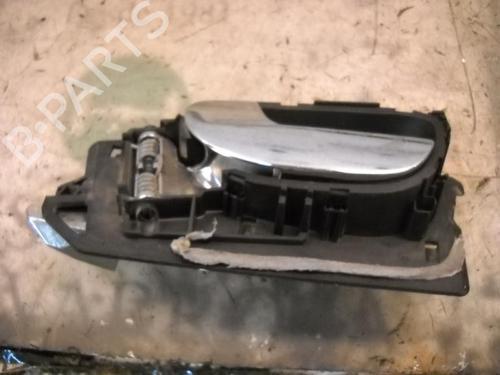Used Front left interior door handle PEUGEOT 307 (3A/C) 2.0 HDi 90 (90 hp) 3752210
