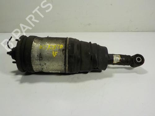 Used Right rear shock absorber Right rear shock absorber LAND ROVER RANGE ROVER SPORT I (L320) 2.7 D 4x4 (190 hp) 13936013 13936013