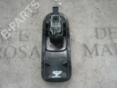 Right front window switch RENAULT SCÉNIC II (JM0/1_) 1.9 dCi (JM0G, JM12, JM1G, JM2C) | BP3741107I26 