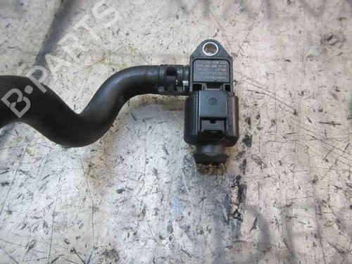 Used Electronic module Electronic module VW BEETLE Convertible (5C7, 5C8) 2.0 TDI (110 hp) 40098504 40098504