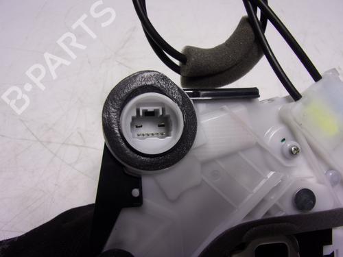 Front left lock TOYOTA YARIS (_P21_, _PA1_, _PH1_) 1.5 Hybrid (MXPH11) | BP16744310C98 