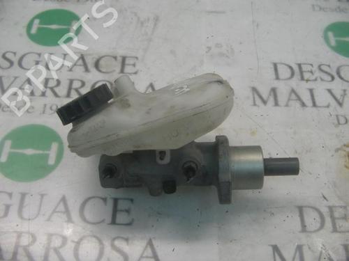 Used Brake master cylinder CITROËN XSARA Coupe (N0) 2.0 HDI 90 (90 hp) 3737310
