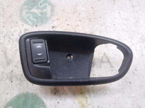 Used Right front window switch Right front window switch FORD MONDEO IV (BA7) 2.0 TDCi (140 hp) 3818511 3818511