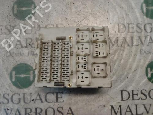 Used Fuse box Fuse box FORD TRANSIT CONNECT (P65_, P70_, P80_) 1.8 TDCi (90 hp) 3807666 3807666