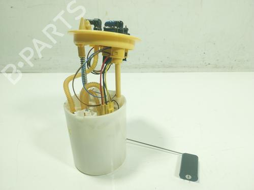 Used Fuel pump SKODA KAROQ (NU7, ND7) 2.0 TDI (116 hp) 23216974