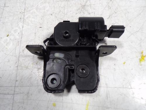 Tailgate lock RENAULT CLIO IV (BH_)  | BP8818975C101 