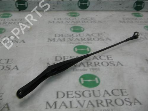 Used Front windshield wiper arm OPEL ASTRA H (A04) 1.7 CDTI (L48) (80 hp) 3745626