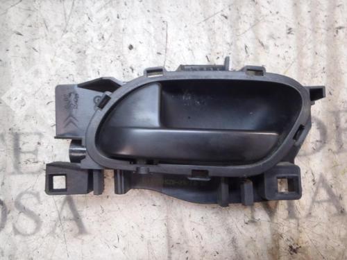 Used Front left interior door handle Front left interior door handle PEUGEOT EXPERT Van (VF3A_, VF3U_, VF3X_) 2.0 HDi 120 (120 hp) 3828333 3828333