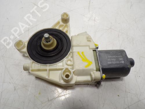 Used Left front window motor Left front window motor INFINITI Q30 [2015-2026] 10089354 10089354