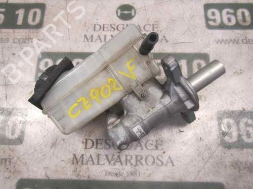 Used Brake master cylinder Brake master cylinder DACIA LODGY (JS_) 1.5 dCi (90 hp) 3864639 3864639