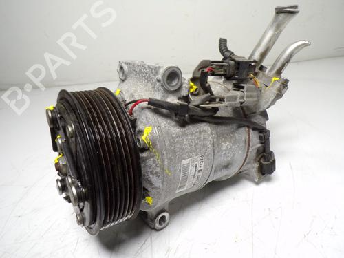 Used AC compressor AC compressor RENAULT MEGANE IV Hatchback (B9A/M/N_) 1.2 TCe 130 (B9MR) (130 hp) 13310802 13310802