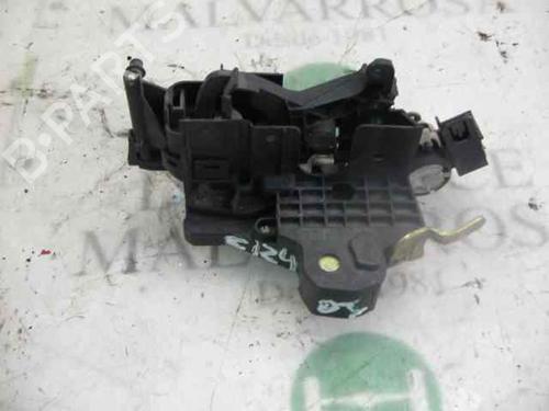 Used Rear left lock Rear left lock MERCEDES-BENZ C-CLASS (W202) C 200 (202.020) (136 hp) 3736622 3736622