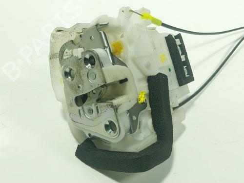 Used Front right lock SUBARU FORESTER (SH_) 2.0 D AWD (SHH, SHD, SHN) (147 hp) 31698115