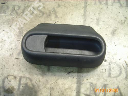 Used Front right interior door handle Front right interior door handle OPEL COMBO Box Body/MPV 1.3 CDTI 16V (69 hp) 8739496 8739496