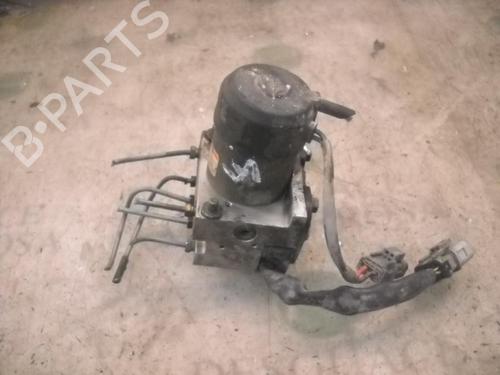 Used ABS pump HYUNDAI SONATA III (Y-3) [1992-2000]  3757874