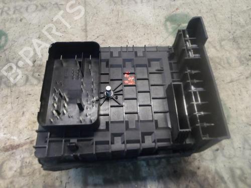 Used Fuse box Fuse box SEAT ALTEA XL (5P5, 5P8) [2006-2015] 3814240 3814240