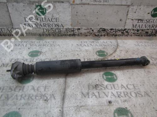 Used Right rear shock absorber Right rear shock absorber FIAT LINEA (323_, 110_) 1.3 D Multijet (323AXB11, 323AXB1A) (90 hp) 4007900 4007900