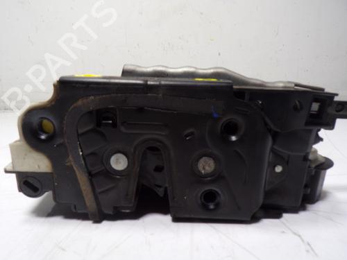 Used Front right lock SKODA RAPID (NH3, NK3, NK6) 1.6 TDI (105 hp) 13569817