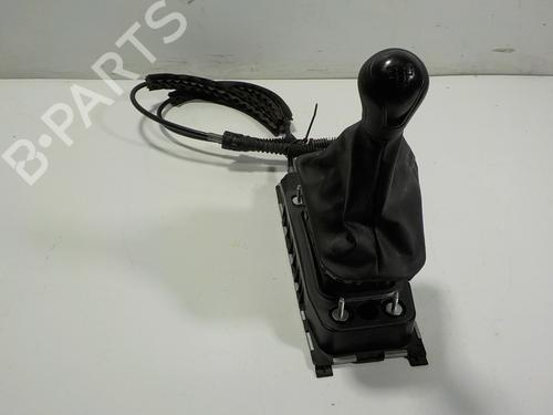 Used Gear lever Gear lever SEAT ARONA (KJ7, KJP) 1.6 TDI (95 hp) 12071102 12071102