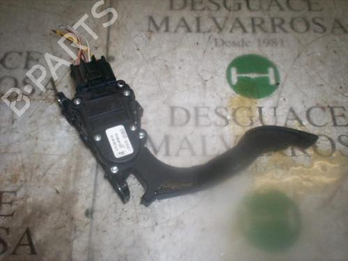 Used Pedal FORD FIESTA V (JH_, JD_) 1.4 TDCi (68 hp) 3782254