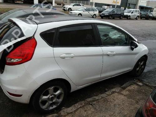 Venstre  foran tåkelykt FORD FIESTA VI (CB1, CCN)  | BP5016672C30 