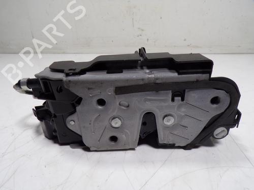 Serrure arrière gauche SEAT LEON Sportstourer (KL8, KLD) 1.5 eTSI (150 hp) 13646346