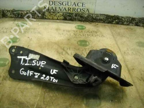 Used Right rear suspension arm Right rear suspension arm 3757034 3757034