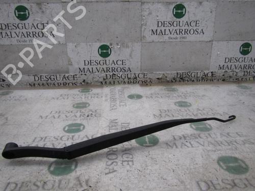 Used Front windshield wiper arm Front windshield wiper arm KIA CARENS III MPV (UN) 2.0 CRDi 140 (140 hp) 4007975 4007975