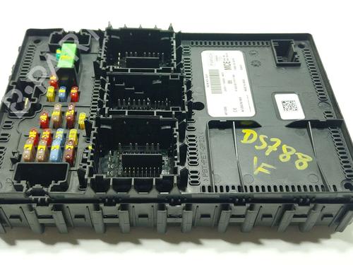 Used Fuse box Fuse box 36988770 36988770