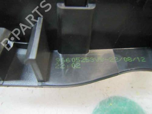 Front right interior door handle PEUGEOT 208 I (CA_, CC_) 1.4 HDi | BP3990965I14 