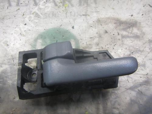 front-left-interior-door-handle-toyota-rav-4-ii-_a2_-2000-2001-2002-2003-2004-2005-3825702 main image