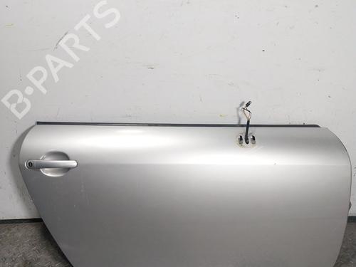 Used Right front door Right front door 16302968 16302968