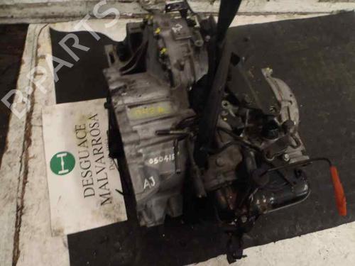 Used Gearbox KIA CARENS III MPV (UN) 2.0 CRDi 140 (140 hp) 3830353