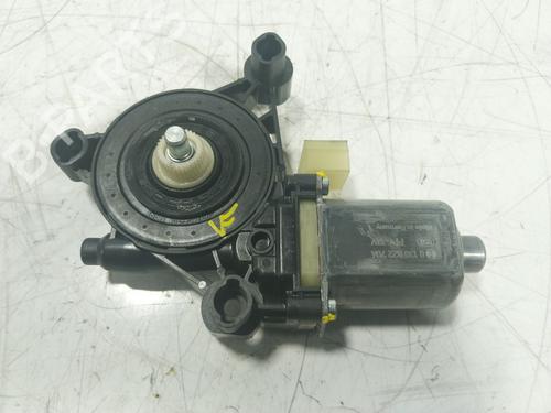 Elevalunas trasero derecho AUDI A5 Sportback (F5A, F5F) 2.0 TFSI (190 hp) 8W0959802 | 8W0959802