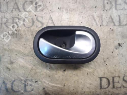 rear-right-interior-door-handle-renault-modus-grand-modus-fjp0_-8200730863-2004-3804385 main image