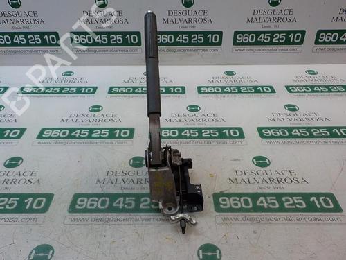 Used Hand brake Hand brake VW GOLF VI (5K1) 1.6 TDI (105 hp) 8771292 8771292