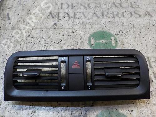 Used Warning switch Warning switch SKODA FABIA II (542) [2006-2014] 3998557 3998557