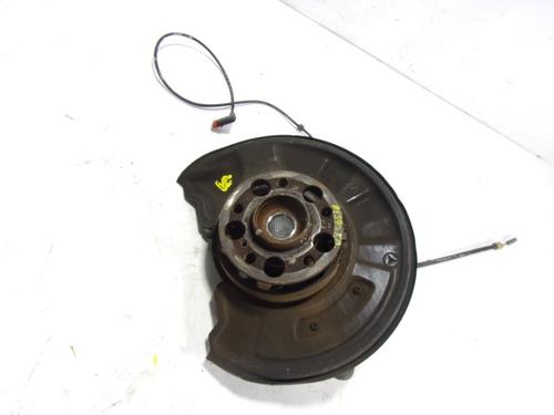 Used Right rear steering knuckle Right rear steering knuckle MERCEDES-BENZ C-CLASS (W204) C 220 CDI (204.002) (170 hp) 10116023 10116023