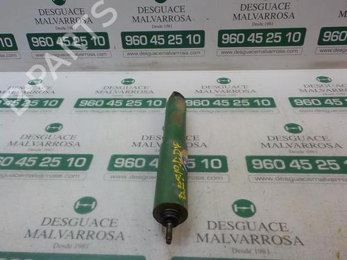 Used Right front shock absorber NISSAN TERRANO II (R20) 2.7 TDi 4WD (125 hp) 3868912