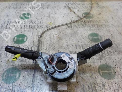 Used Headlight switch NISSAN MICRA III (K12) 1.2 16V (65 hp) 3850775