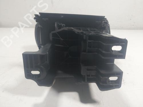 Armrest / Center console OPEL CORSA F (P2JO) 1.2 (68) | BP17659637I20 