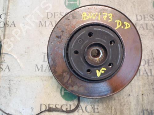 Used Right front steering knuckle Right front steering knuckle OPEL VIVARO A Van (X83) 1.9 DTI (F7) (101 hp) 3803294 3803294