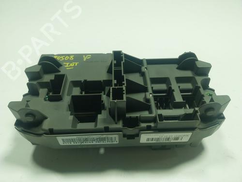 Used Fuse box Fuse box BMW X6 (E71, E72) xDrive 40 d (306 hp) 17872508 17872508