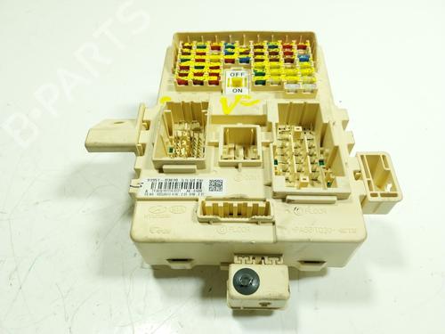 Used Fuse box HYUNDAI TUCSON (TL, TLE) 1.6 GDi (132 hp) 20480452