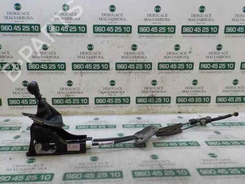 Used Gear lever RENAULT SCÉNIC III (JZ0/1_) 1.5 dCi (106 hp) 7412213
